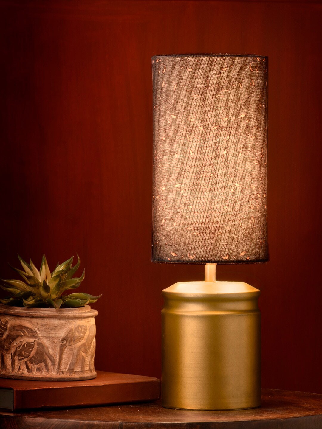 

green girgit Golden Metal Table Lamp with Dark Forest Shade, Gold