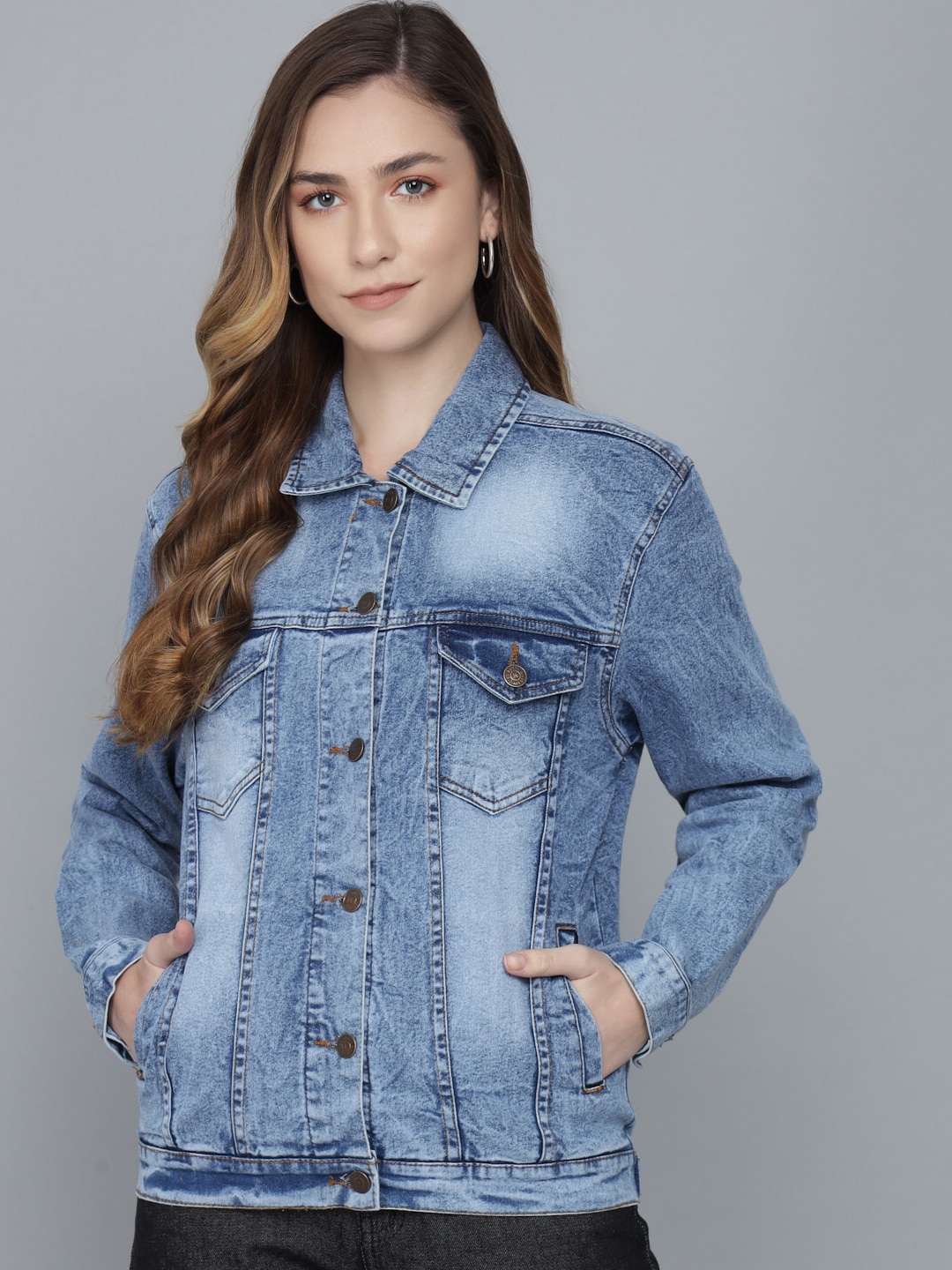 

Kotty Women Blue Washed Lightweight Denim Jacket with Patchwork