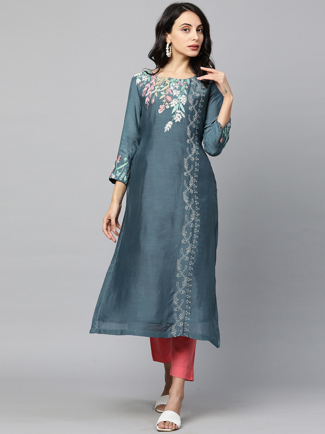 

FASHOR Women Blue Ethnic Motifs Kurta