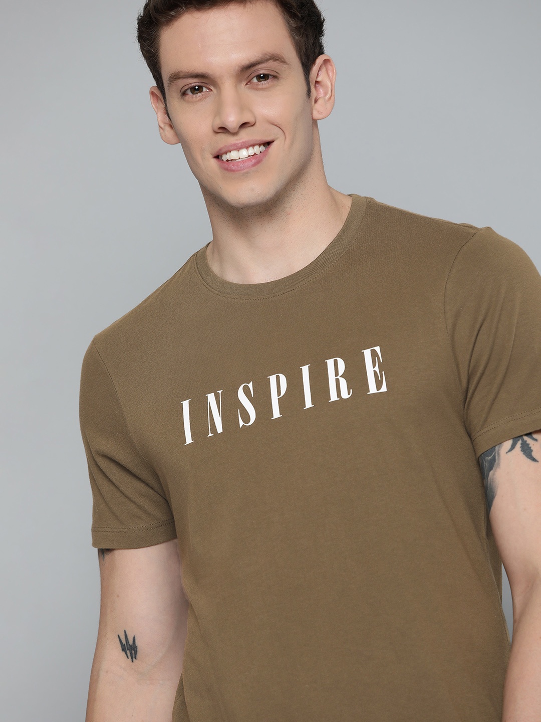 

Mast & Harbour Men Olive Brown Pure Cotton Typography Printed T-shirt
