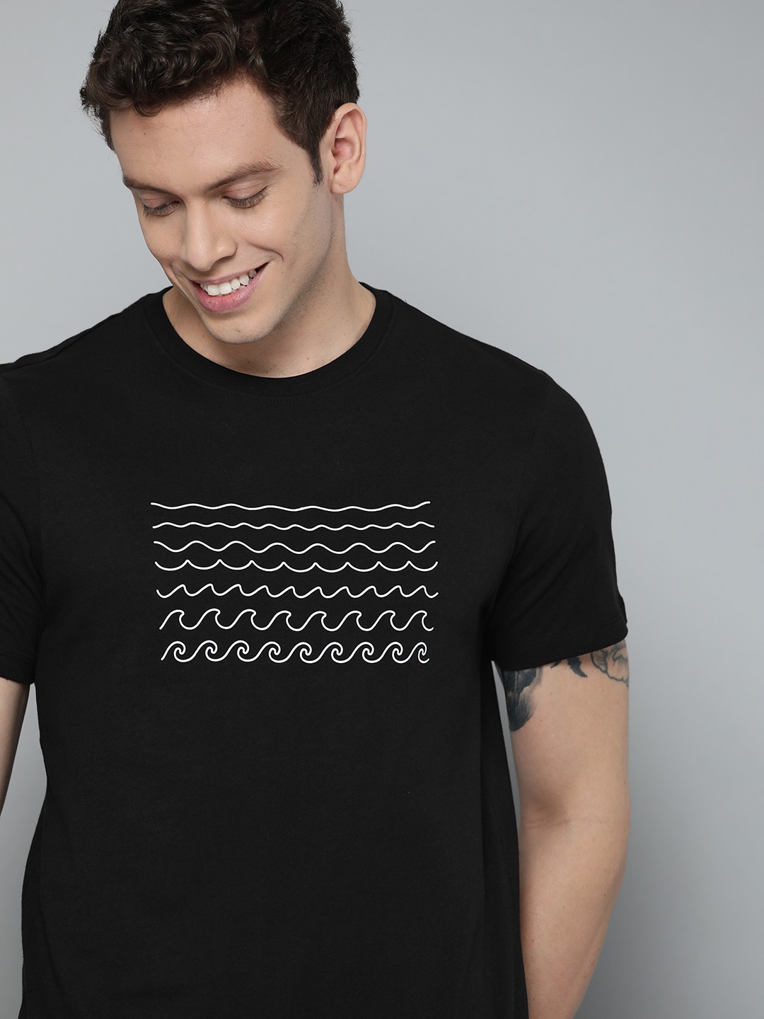 

Mast & Harbour Men Black Printed Pure Cotton T-shirt