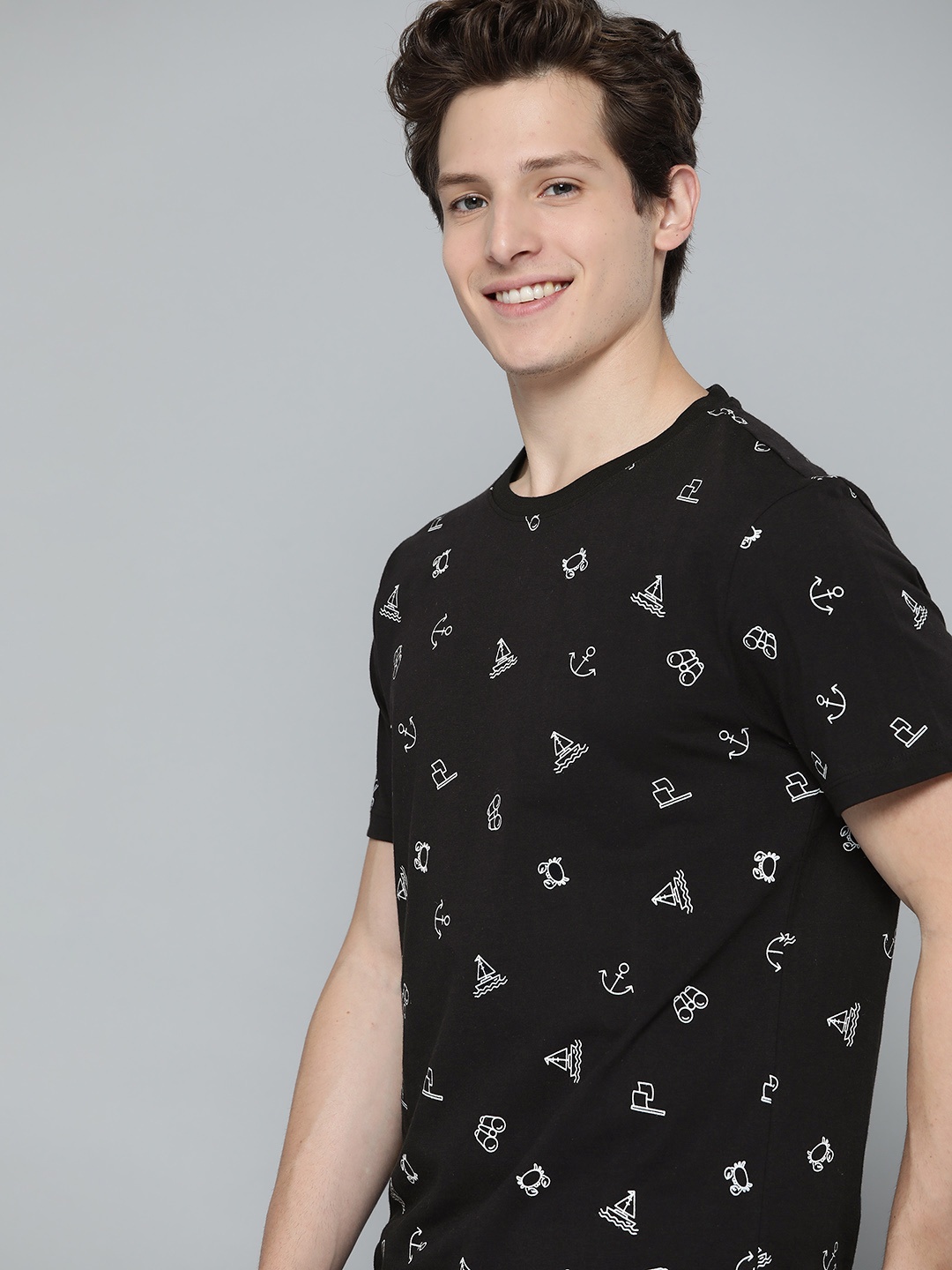 

Mast & Harbour Men Black & White Conversational Printed Pure Cotton T-shirt