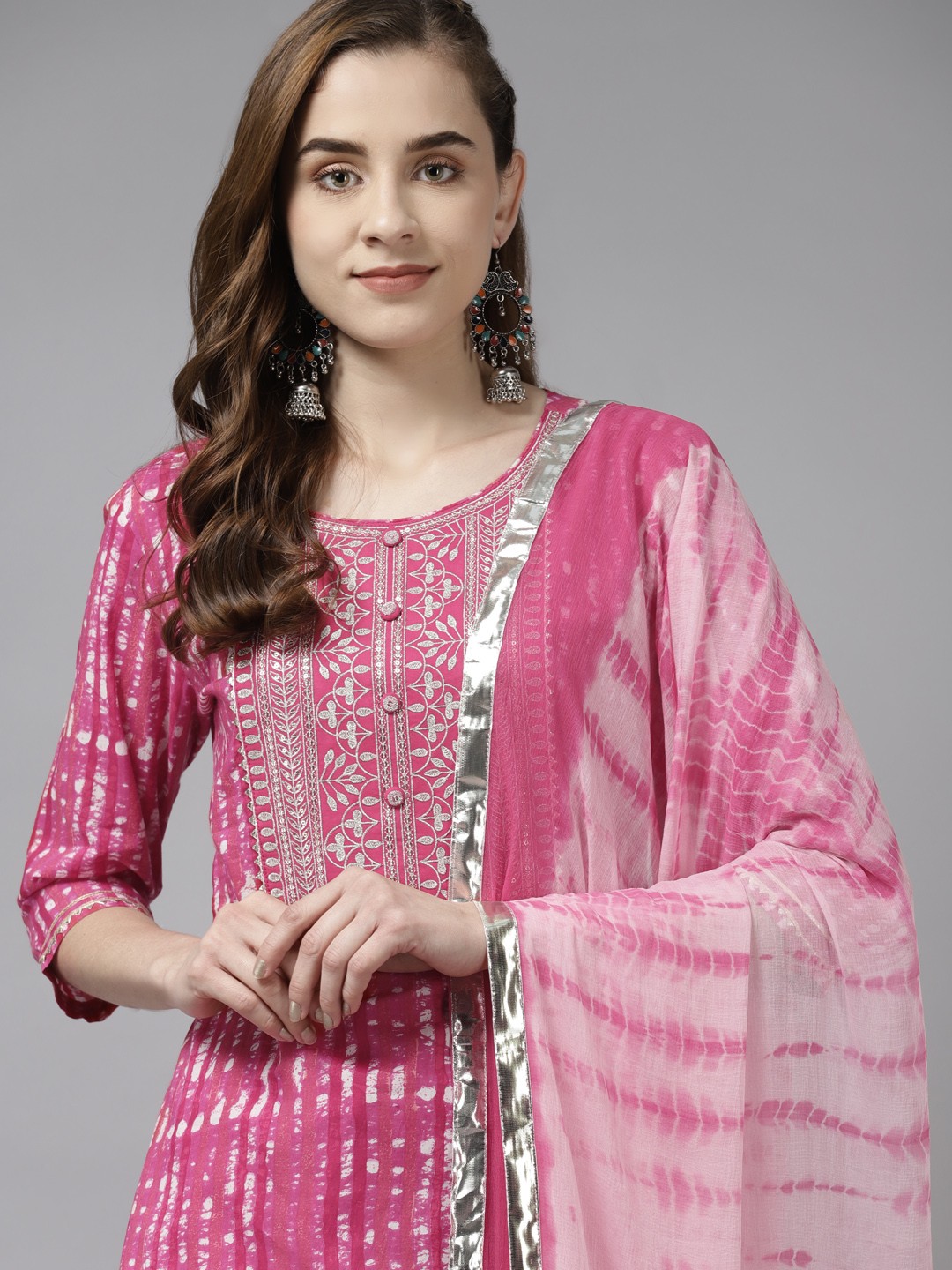

Indo Era Women Pink Dyed Gotta Patti Kurta Set With Dupatta