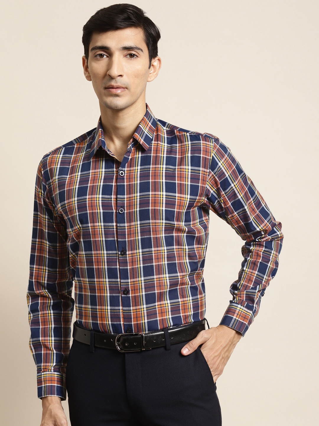 

SOJANYA Men Navy Blue & Rust Red Cotton Classic Fit Checked Formal Shirt