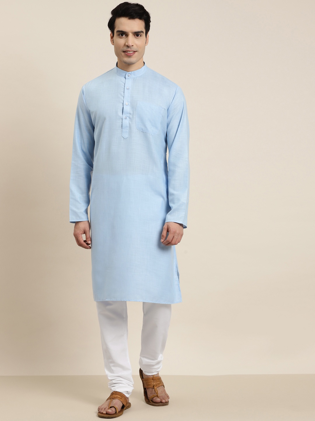 

SOJANYA Men Blue Pure Cotton Solid Kurta with Churidar