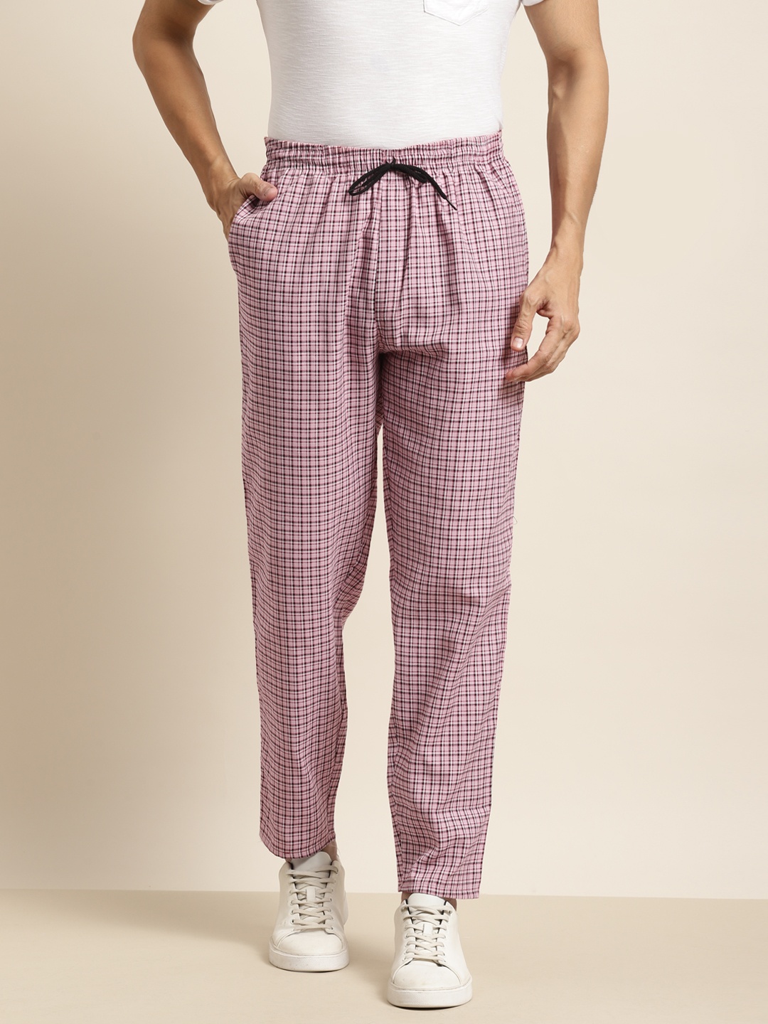 

SOJANYA Men Pink & Maroon Pure Cotton Checked Track Pants