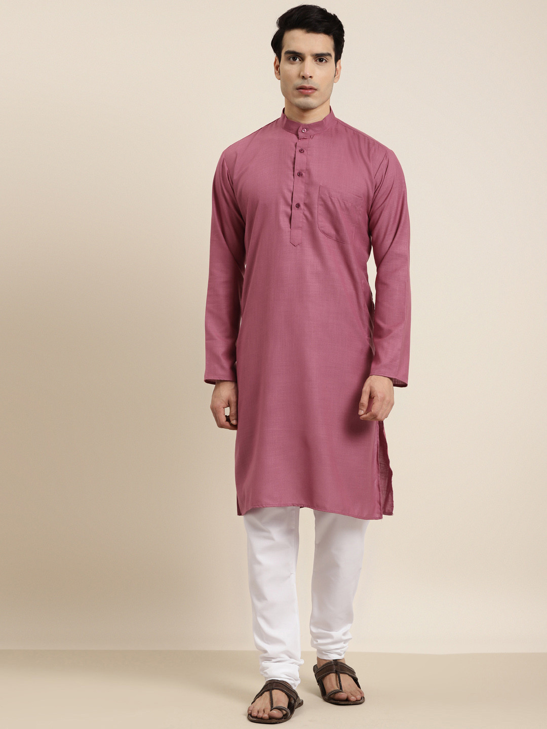 

SOJANYA Men Pink Pure Cotton Solid Kurta with Churidar