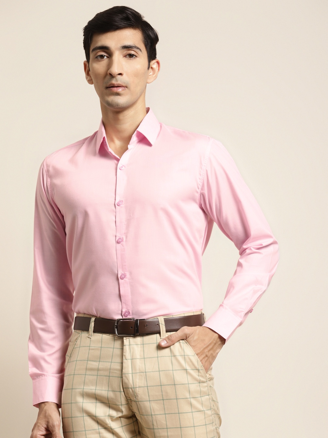 

SOJANYA Men Pink Cotton Classic Fit Solid Formal Shirt