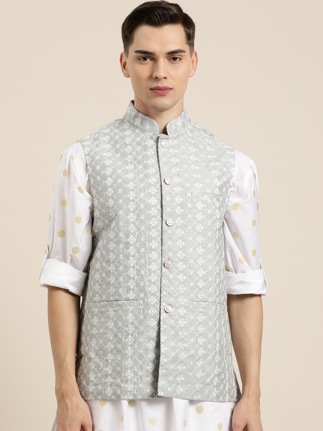 

SOJANYA Men Grey & White Chikankari Embroidered Nehru Jacket