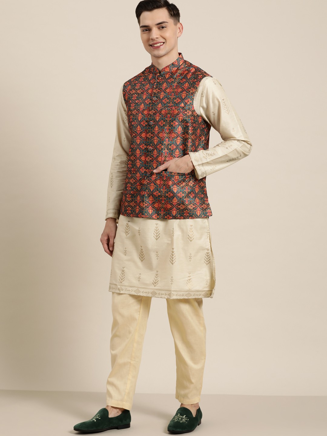 

SOJANYA Men Teal Green & Red Printed Nehru Jacket