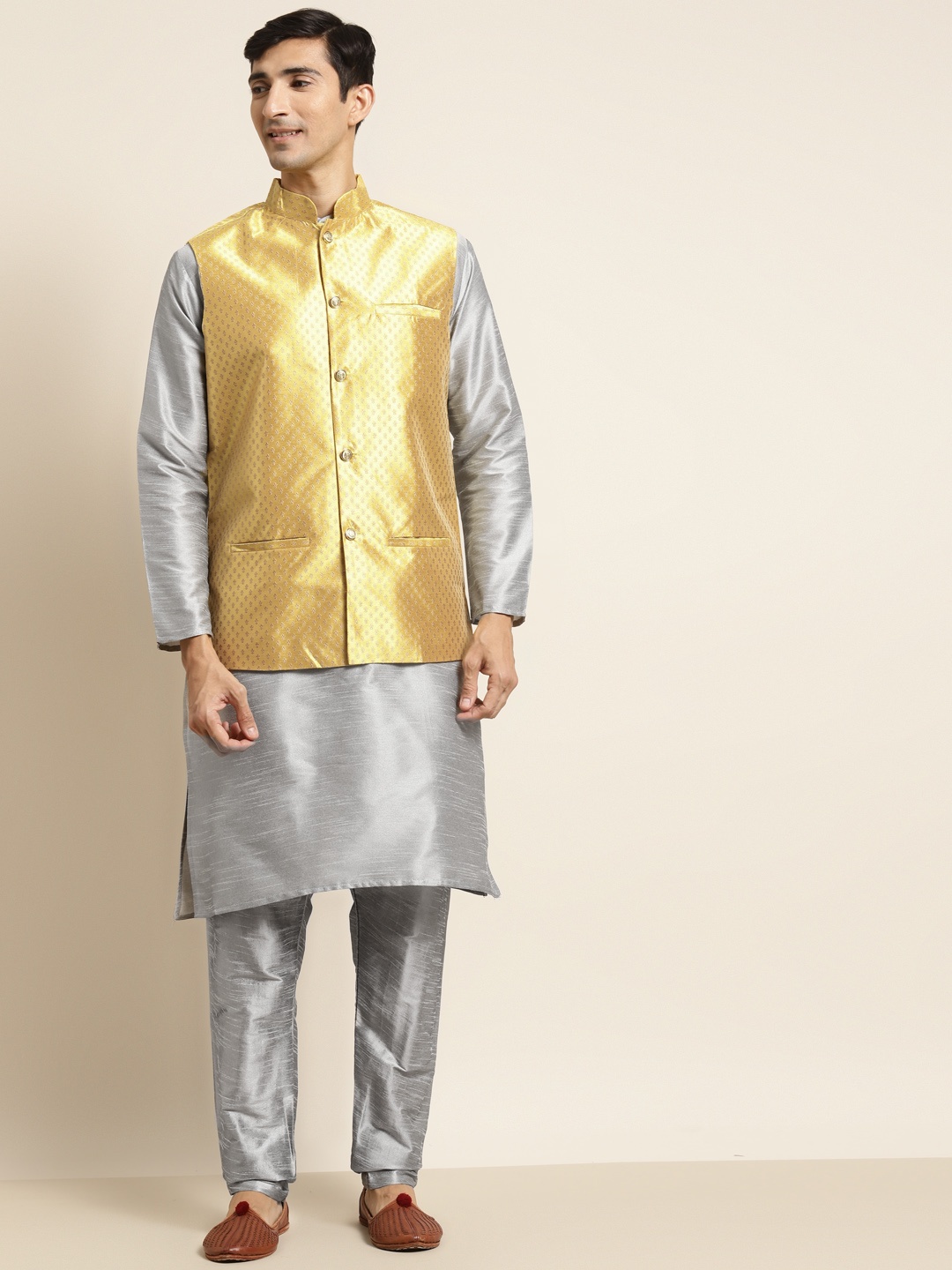 

SOJANYA Men Grey & Mustard Yellow Kurta with Pyjamas & Woven Design Nehru Jacket