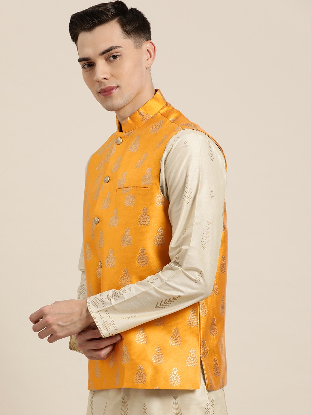 

SOJANYA Men Mustard Yellow & Golden Self-Design Nehru Jacket