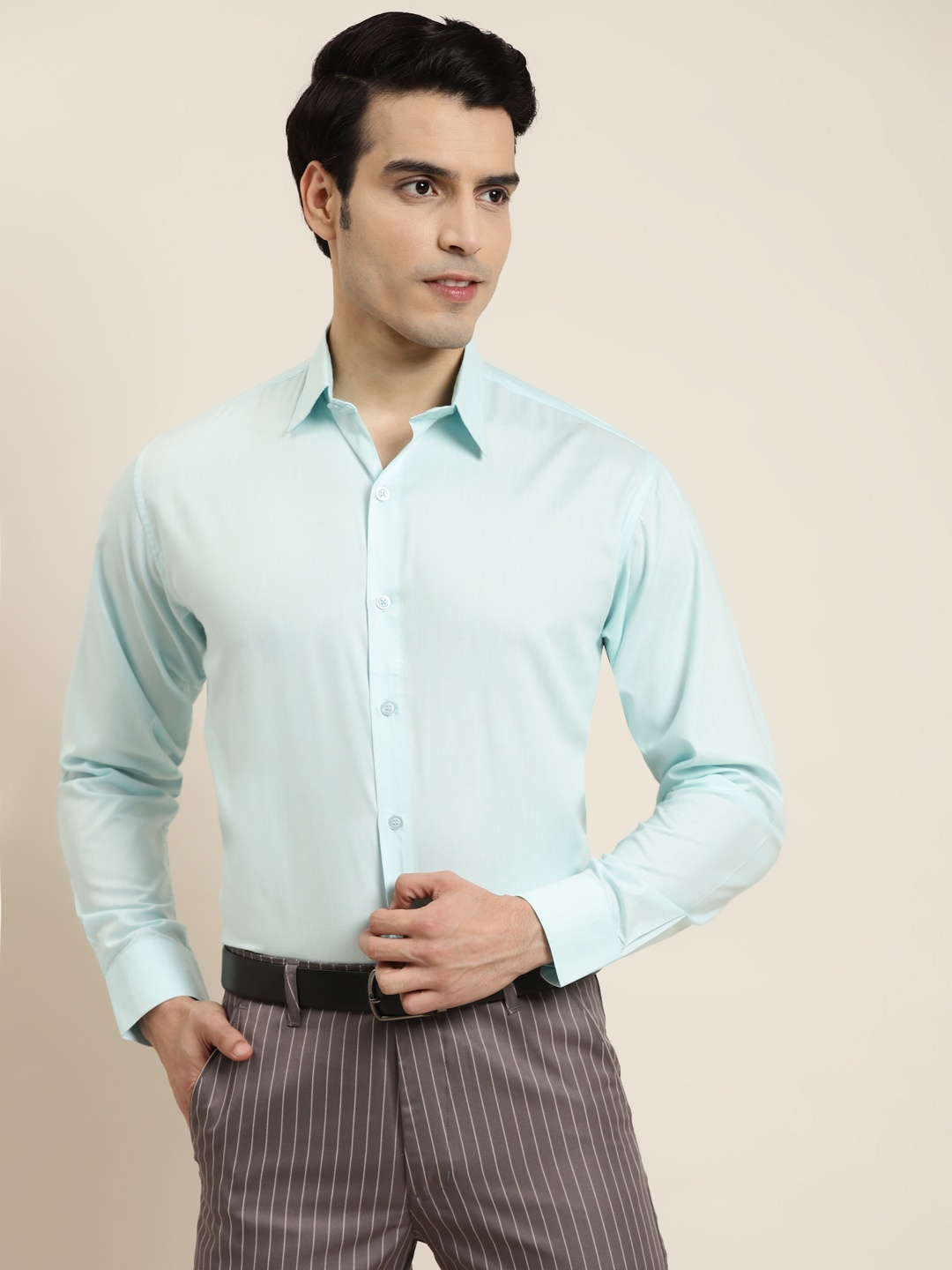 

SOJANYA Men Blue Cotton Classic Regular Fit Cotton Formal Shirt