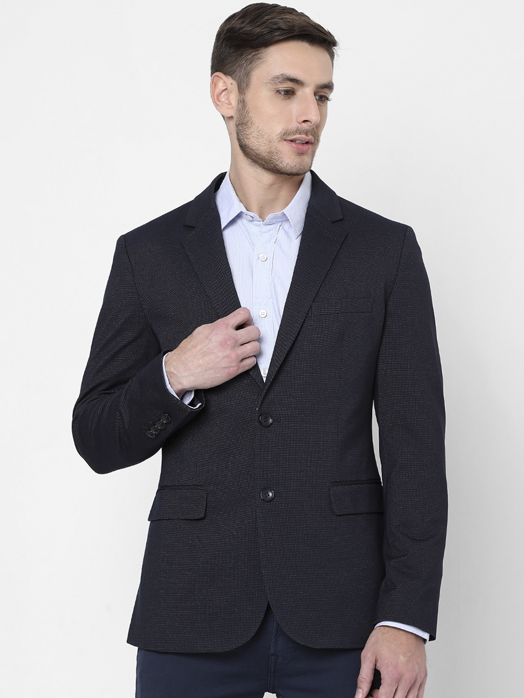 

Mufti Men Navy Blue Solid Single Breasted Casual Blazer