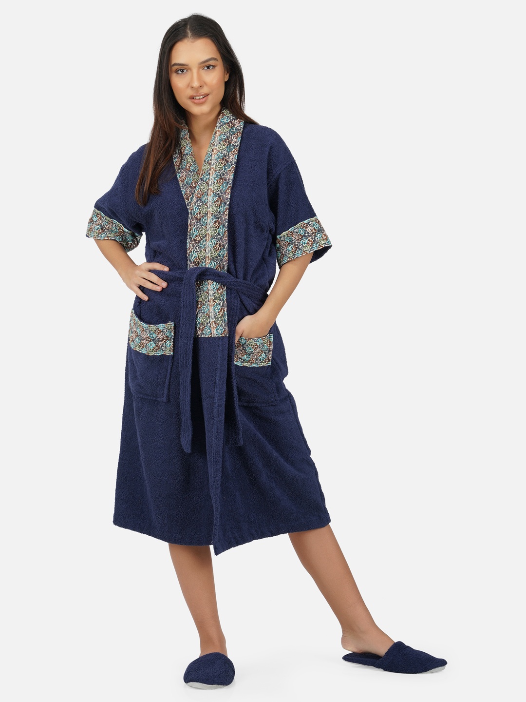 

RANGOLI Women Pure Cotton 400 GSM Bathrobe with Room Slippers, Navy blue