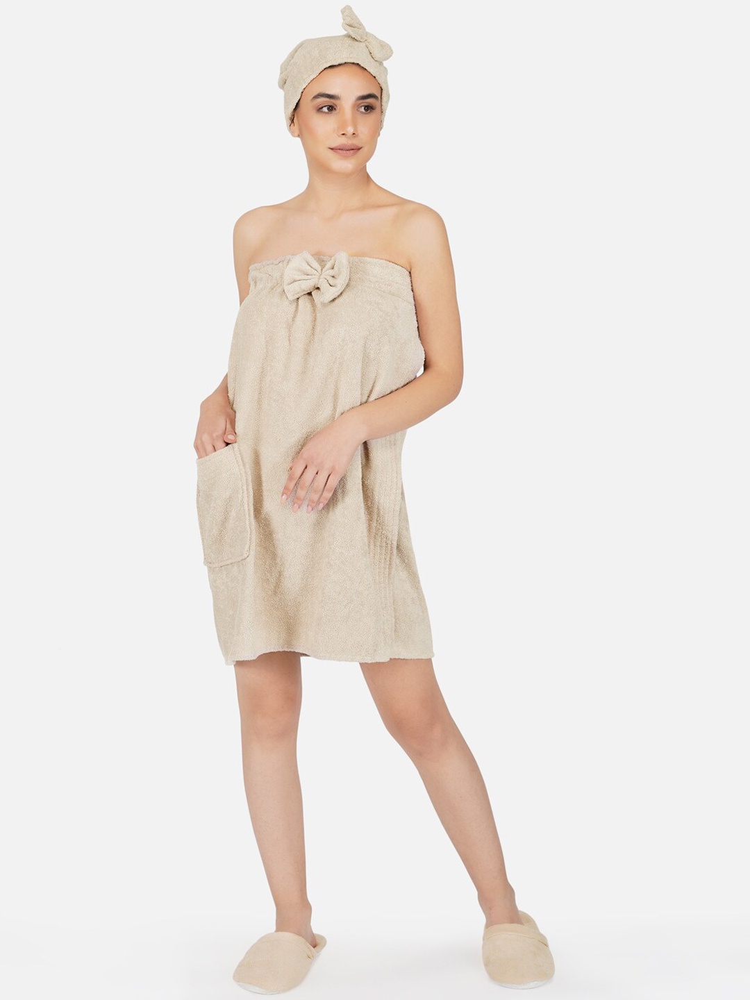 

RANGOLI Beige Set of Solid Body Wrap Bathrobe with Head Cap