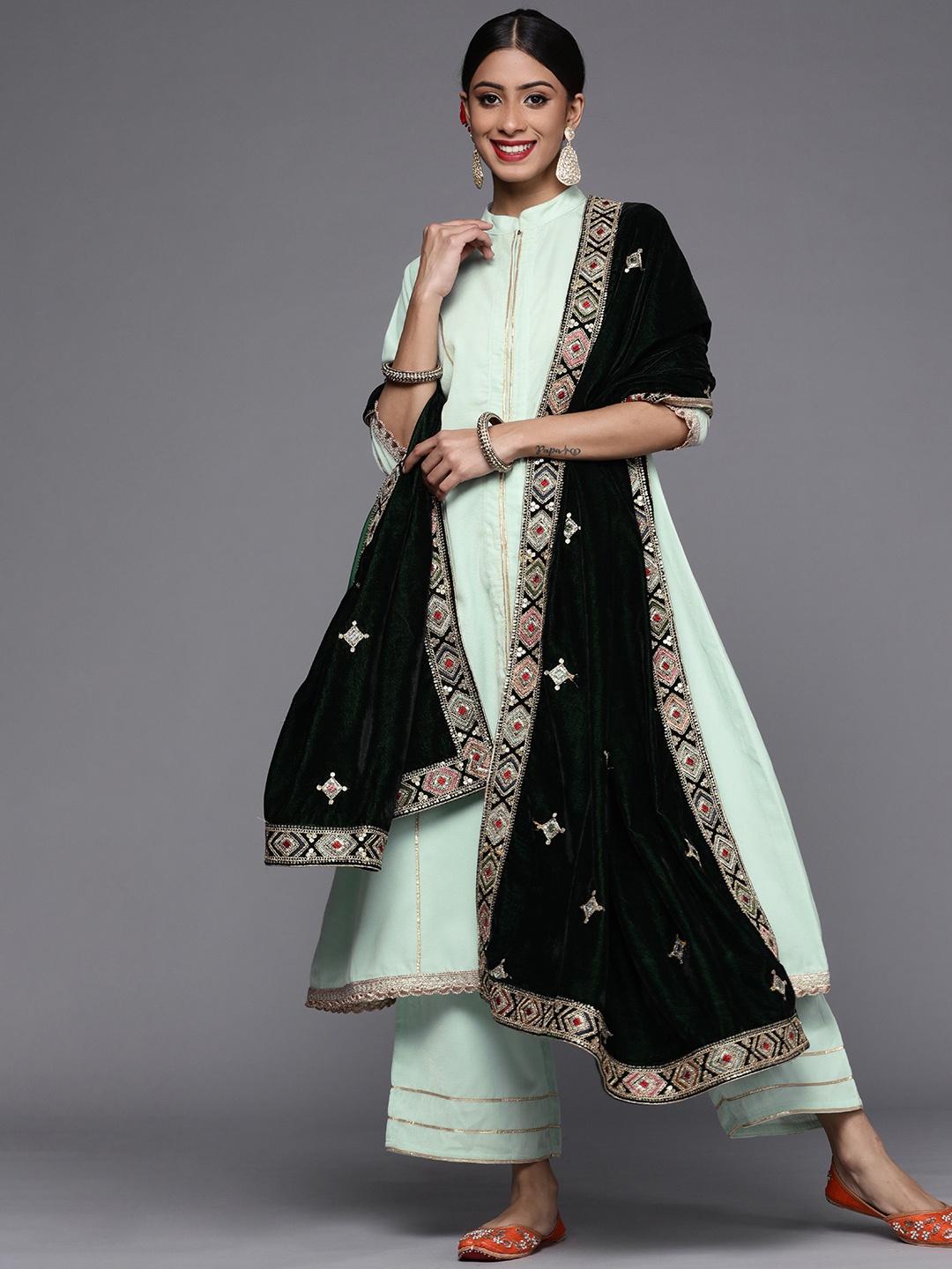 

Libas Green & Gold Panelled Gotta Patti Velvet Front Slit A-Line Kurta Palazzos & Dupatta