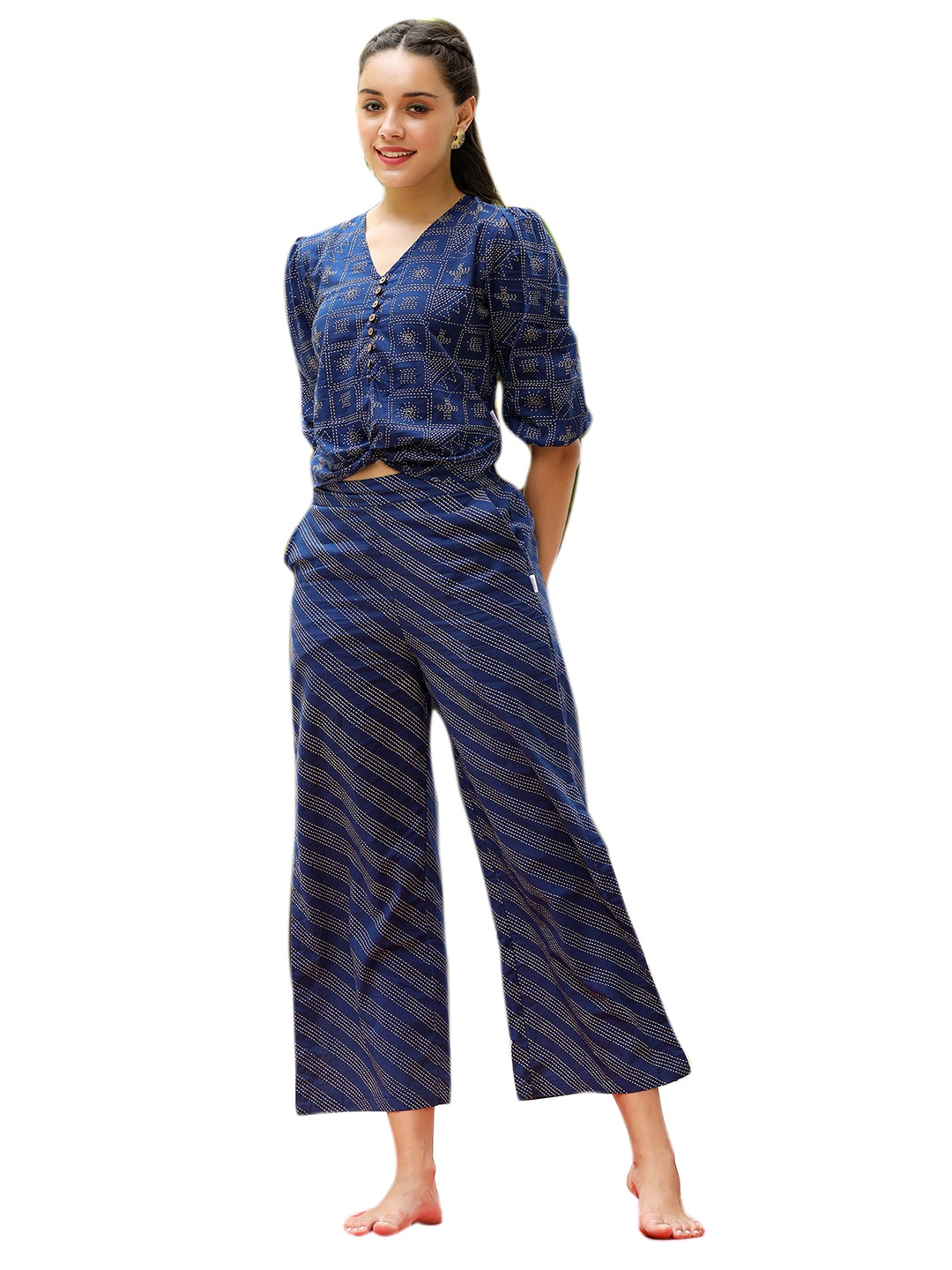 

JISORA Women Blue & White Printed Night suit
