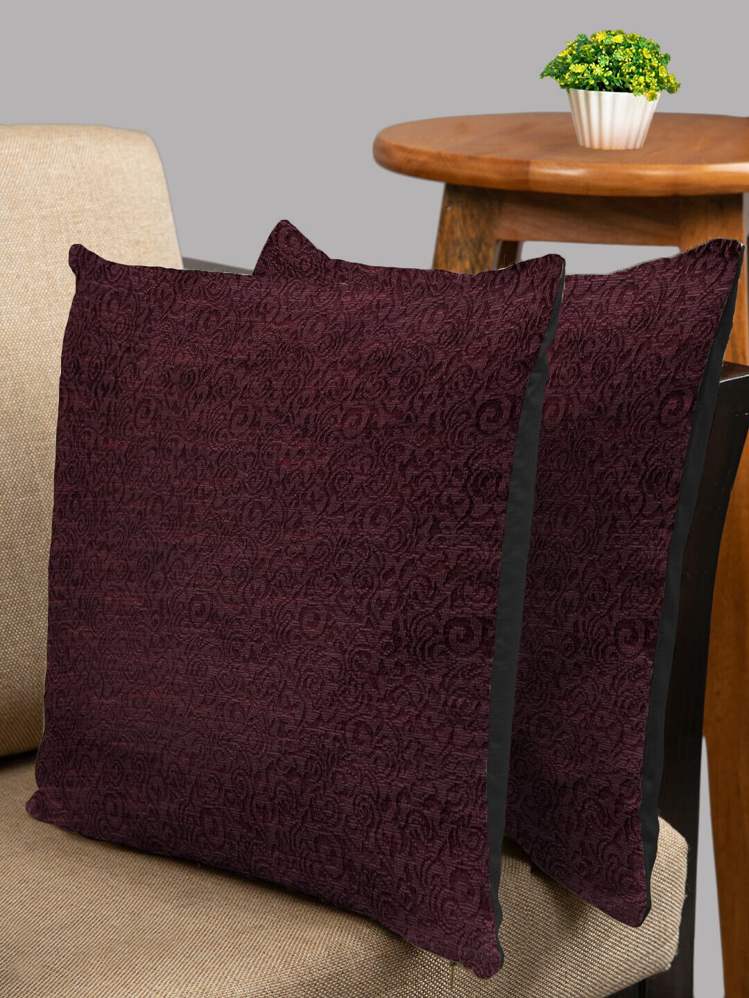 

HOUZZCODE Burgundy & Black Set of 2 Square Cushion Covers
