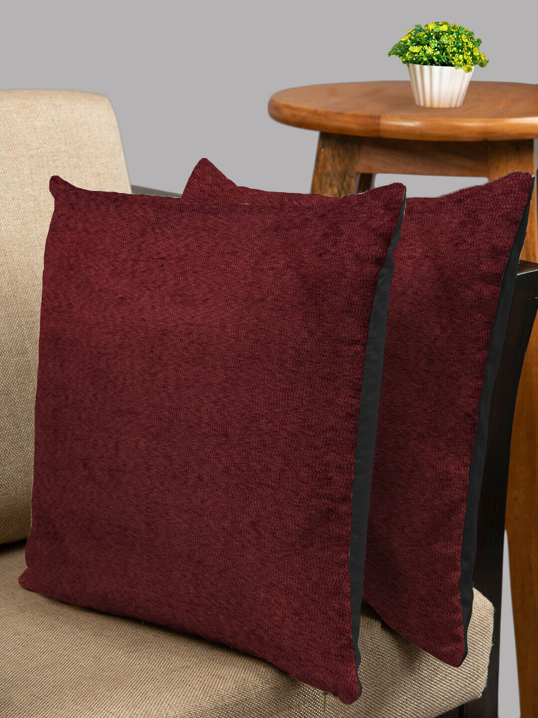 

HOUZZCODE Set Of 2 Maroon & Black Jacquard Square Cushion Covers