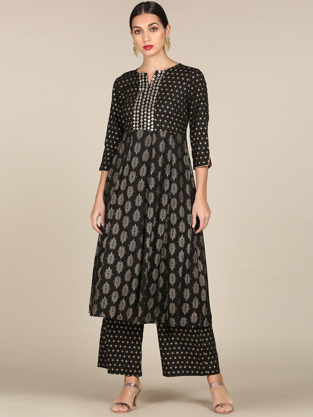 

Anahi Women Black Ethnic Motifs Printed Empire Thread Work Kurta with Palazzos