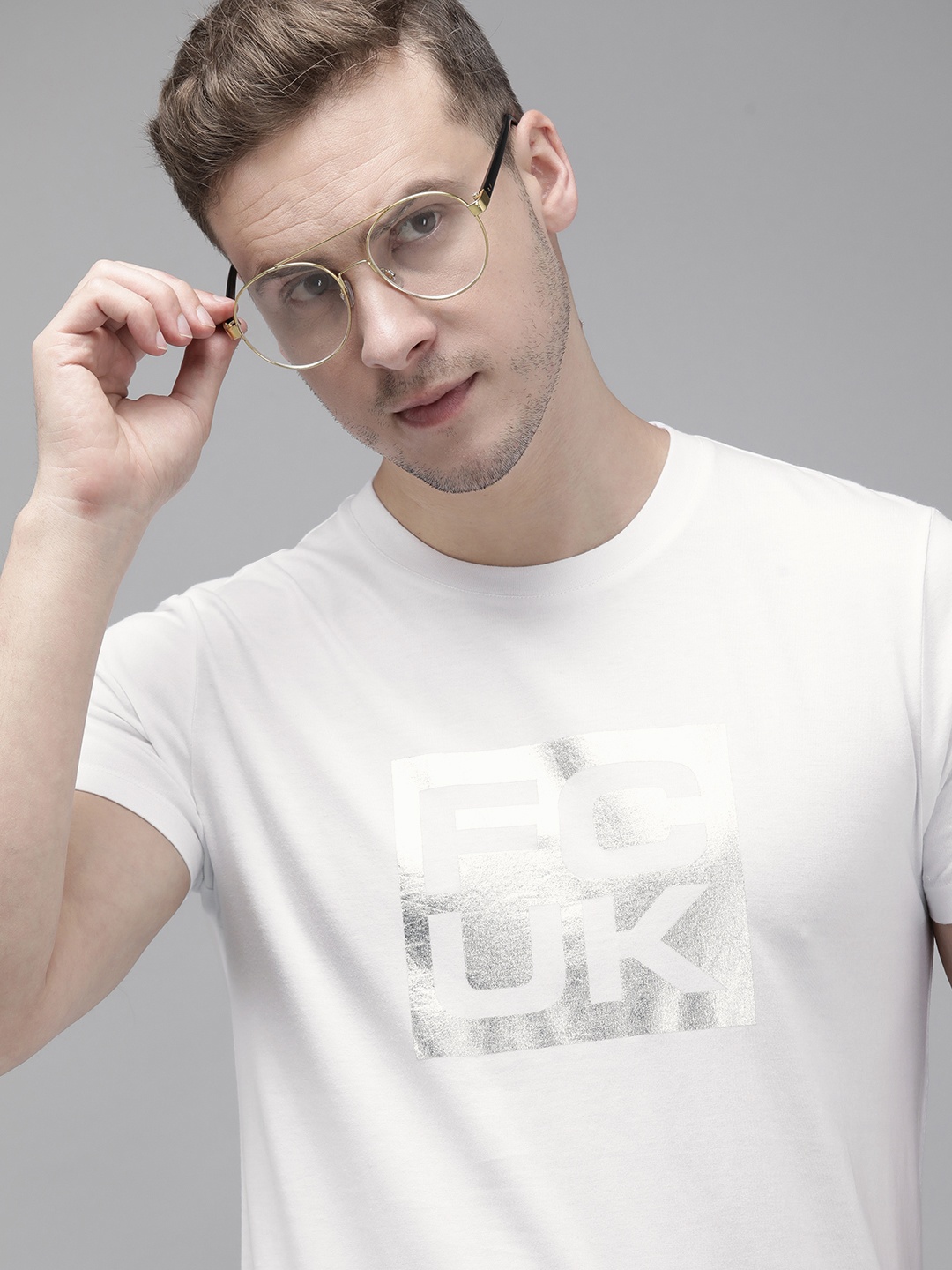 

French Connection Men White & Silver-Toned Brand Logo Printed Pure Cotton Slim Fit T-shirt