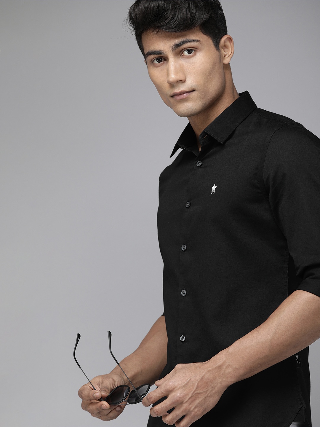 

French Connection Men Black Solid Slim Fit Casual Shirt