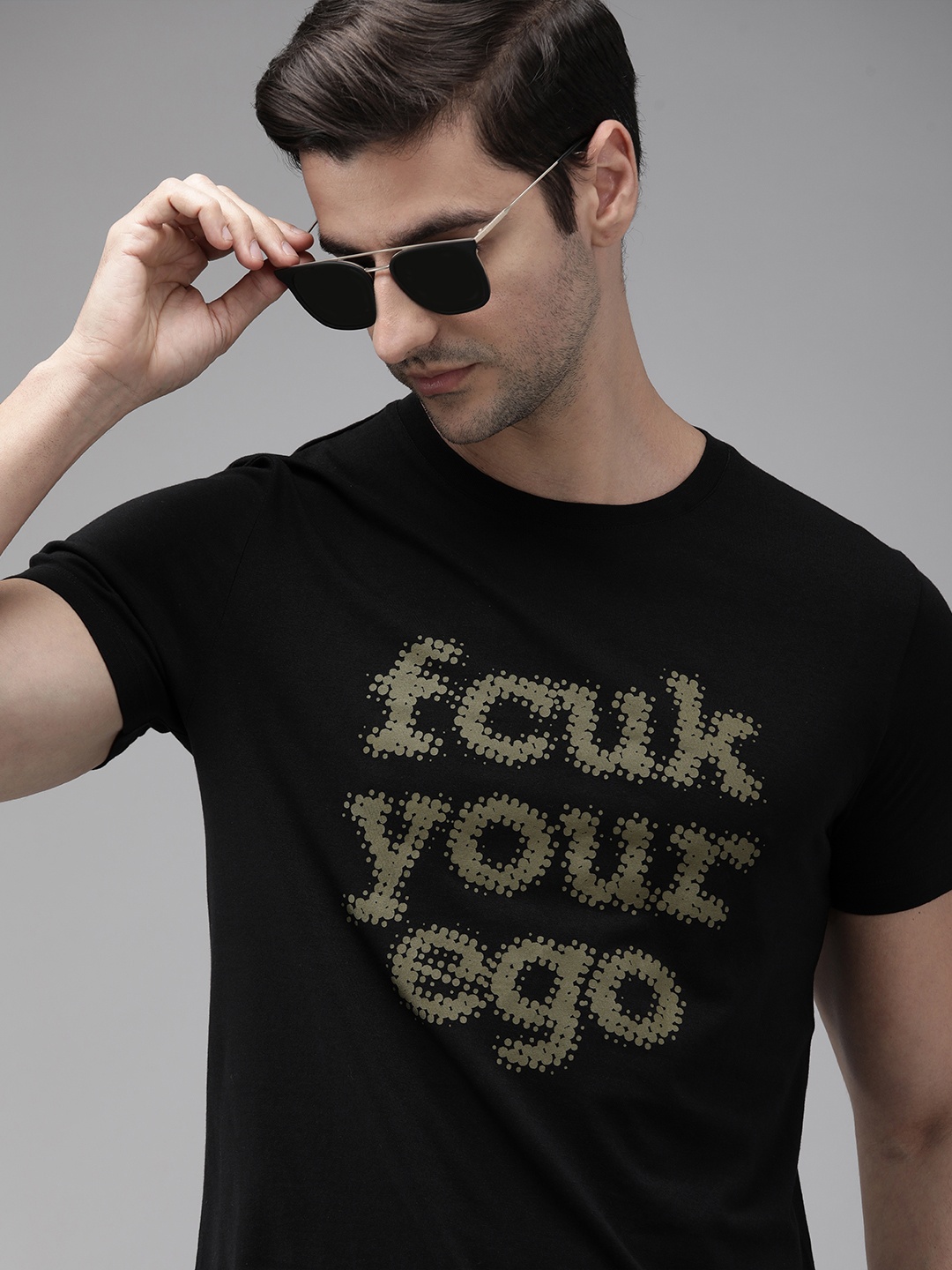 

French Connection Men Black Typography Printed Pure Cotton Slim Fit T-shirt
