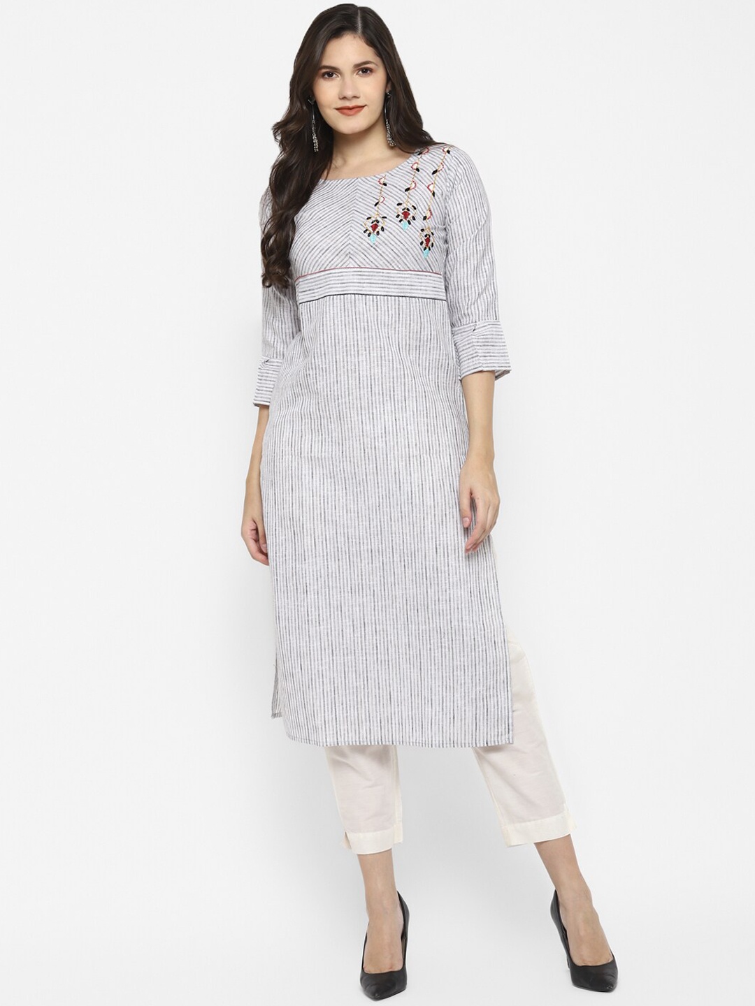 

VAABA Women Grey & christmas silver Striped Flared Sleeves Thread Work Kurta