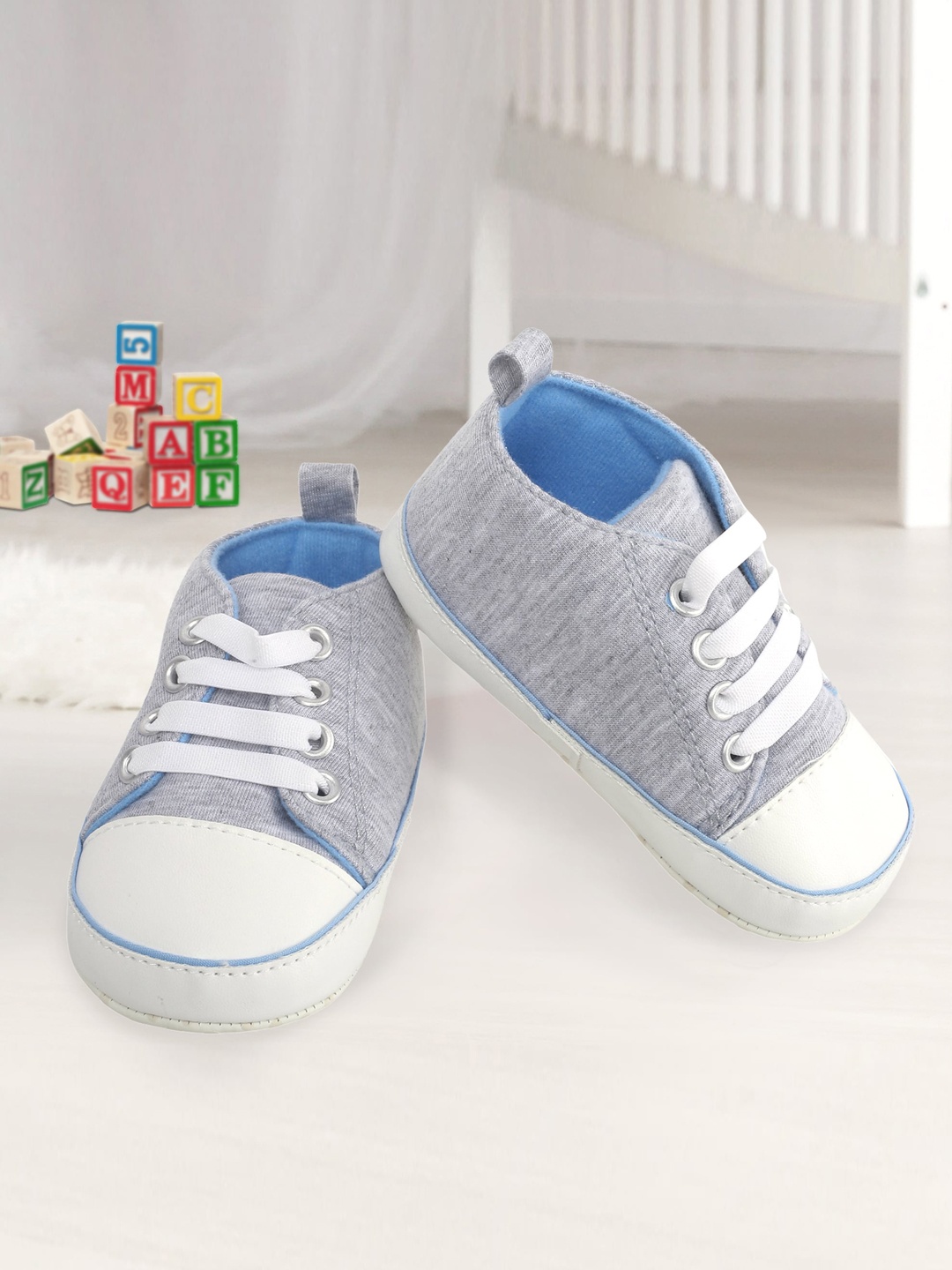 

Baby Moo Kids Grey Lace Up Booties