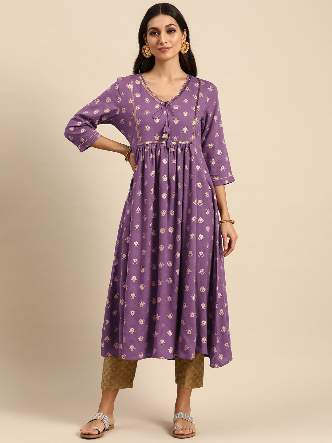 

all about you Women Purple & Gold-Toned Floral Print V-Neck Sequins Festive Anarkali Kurta