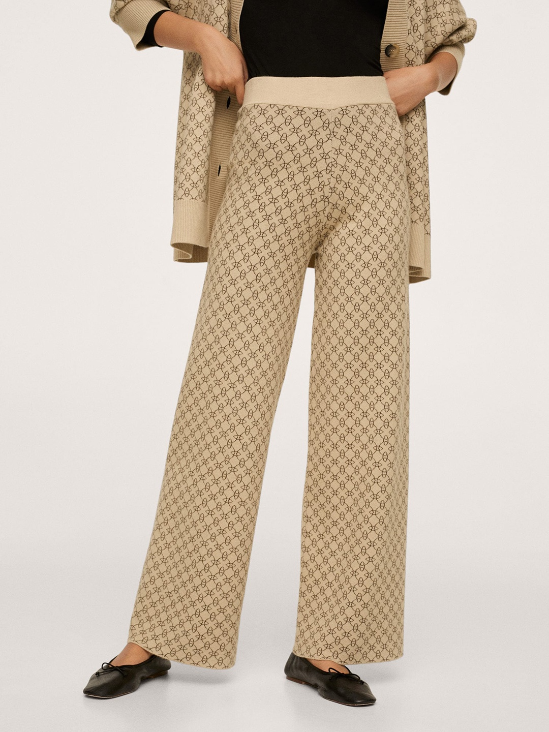 

MANGO Women Beige Geometric Printed Flared High-Rise Trousers