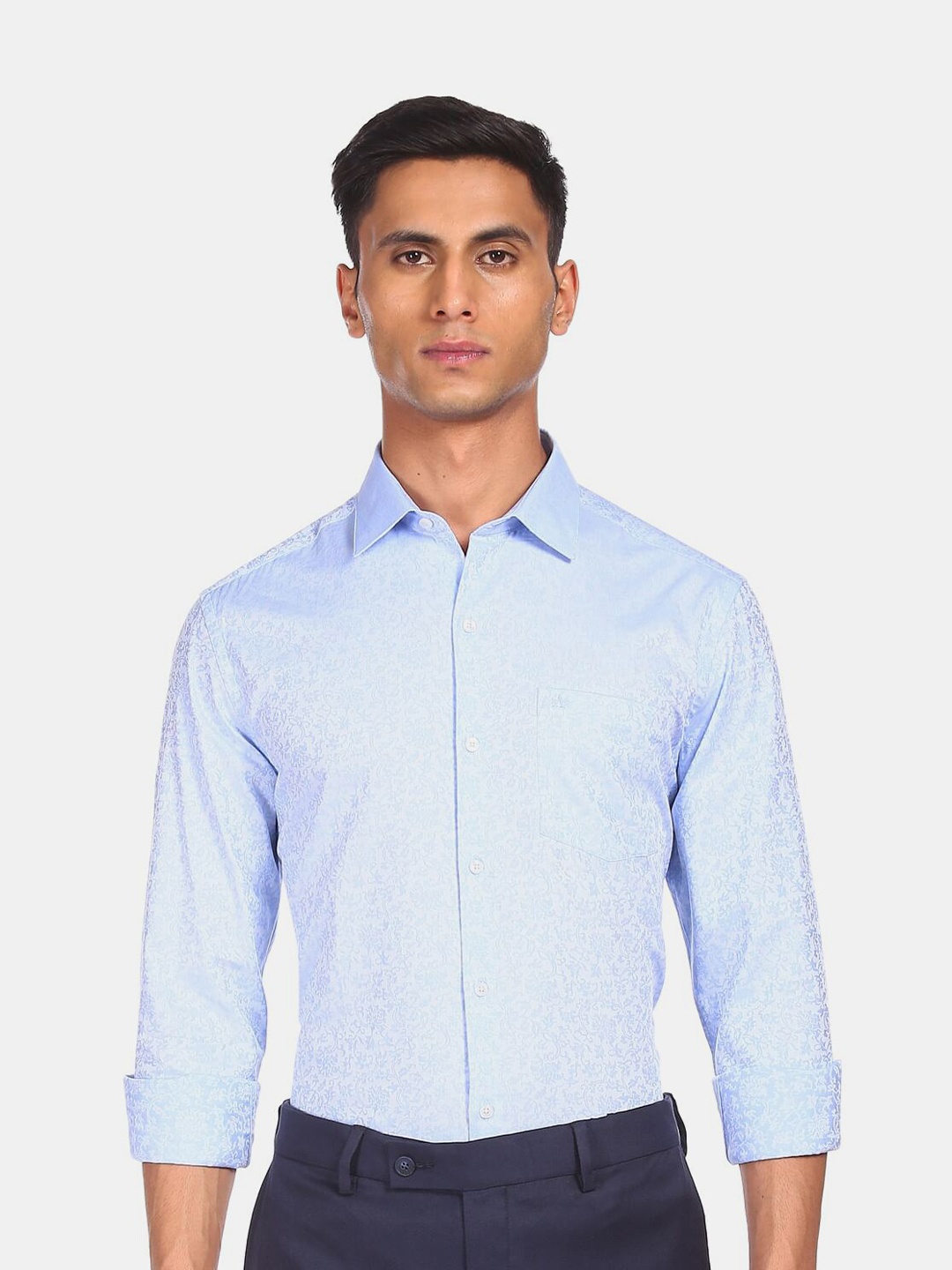

Arrow Men Blue Slim Fit Striped Casual Pure Cotton Shirt