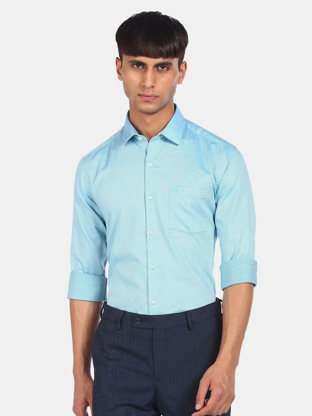 

Arrow Men Green Striped Casual Pure Cotton Shirt