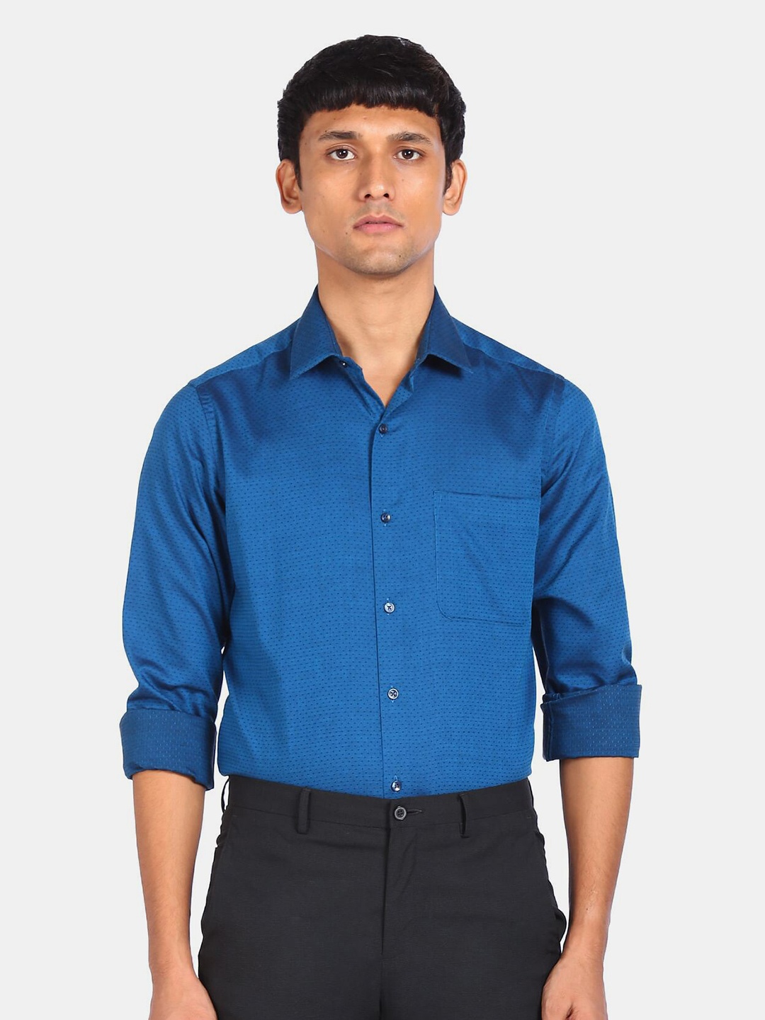 

Arrow Men Blue Cotton Formal Shirt