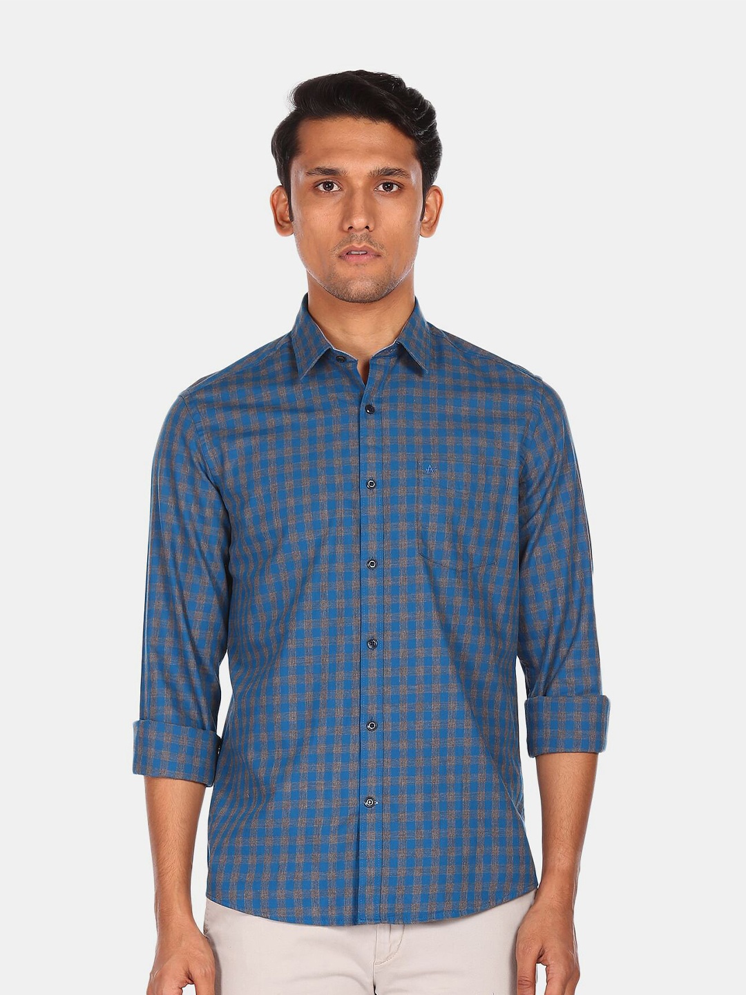 

Arrow Sport Men Blue Checked Casual Shirt