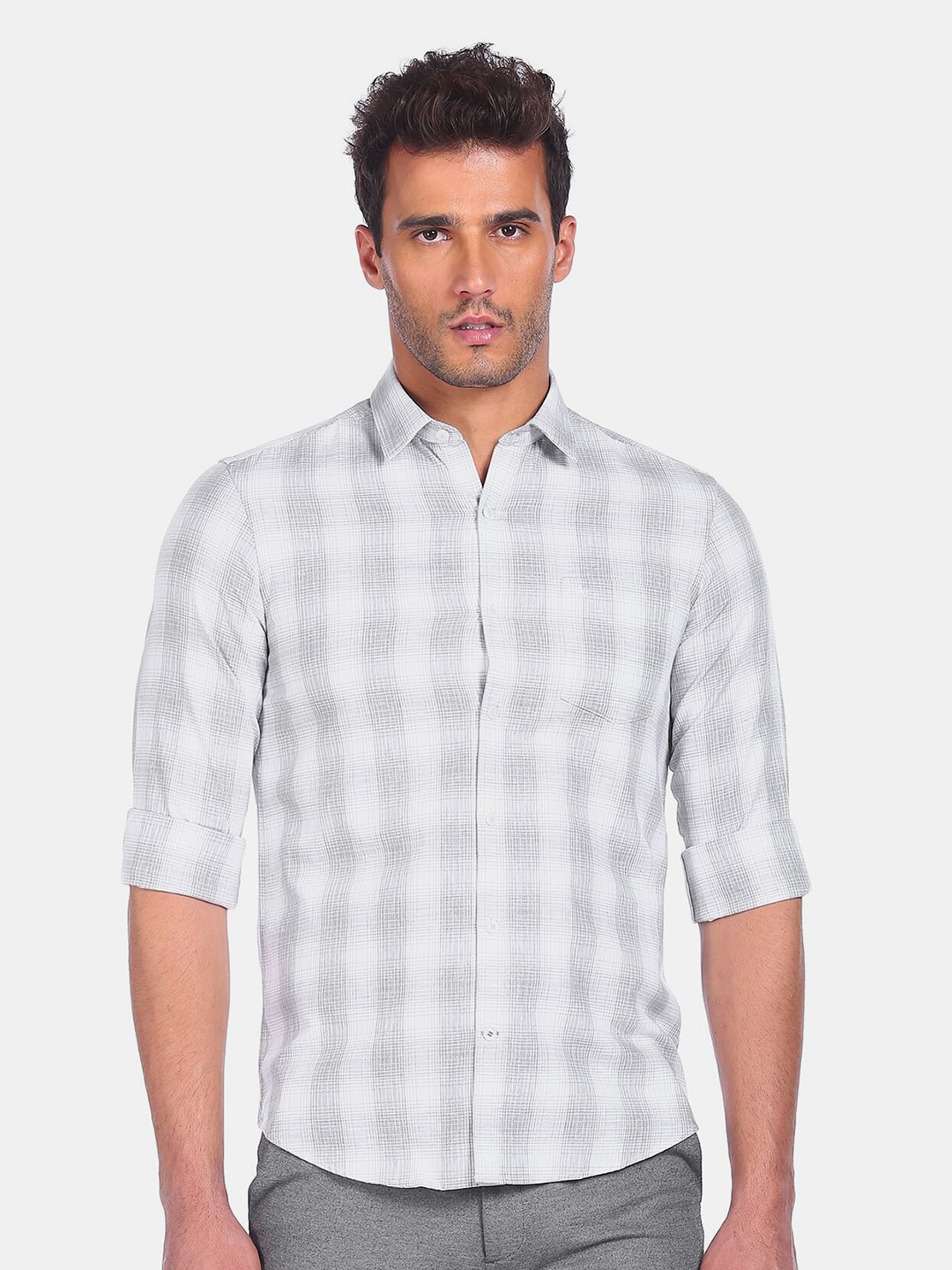 

Arrow Sport Men White Checked Casual Shirt