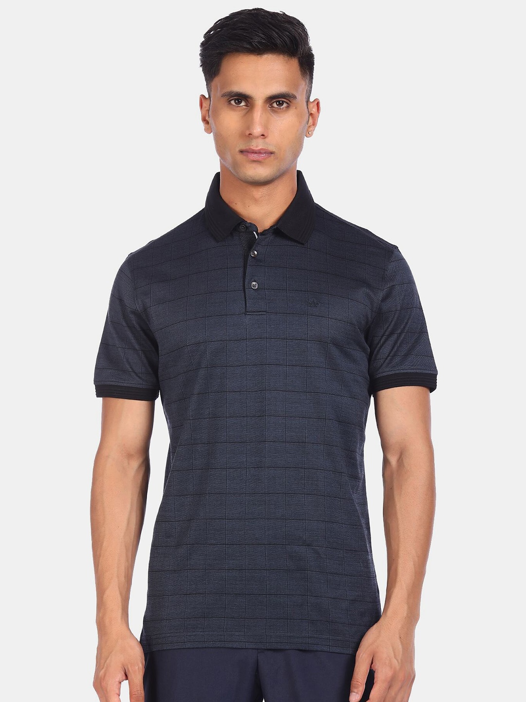 

Arrow Men Grey & ebony Polo Collar Pockets T-shirt