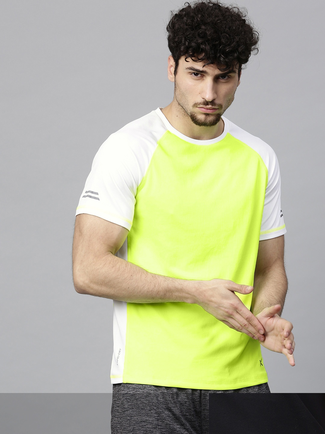 

HRX by Hrithik Roshan Men Pack Of 2 T-shirts, Fluorescent green