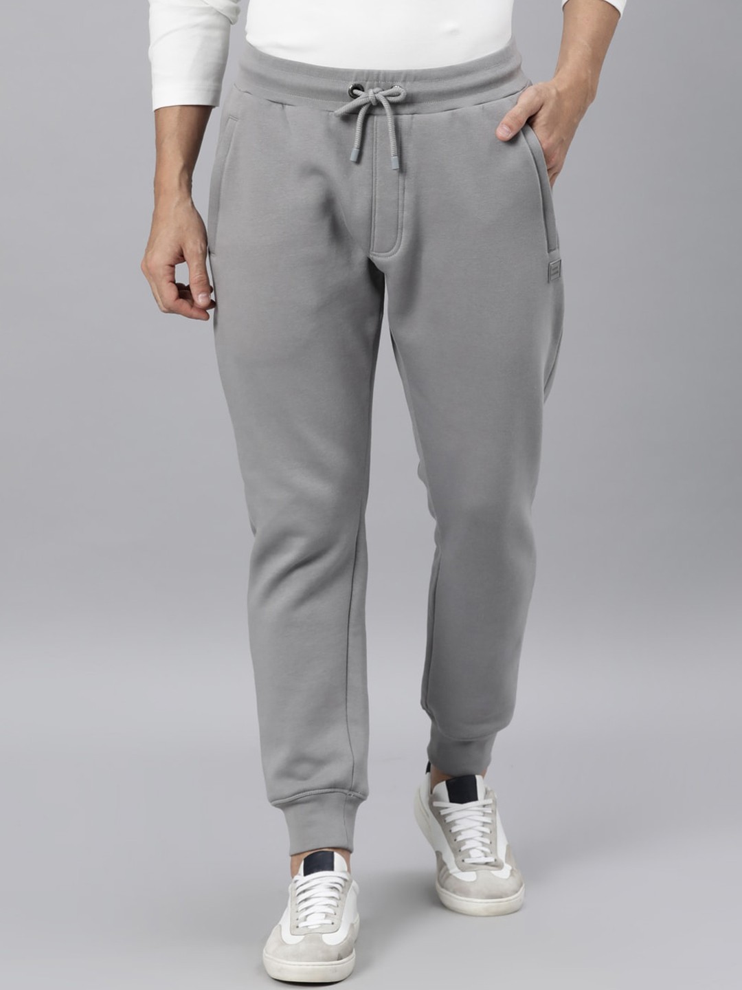 

RARE RABBIT Men Panama Slim Fit Solid jogger, Grey