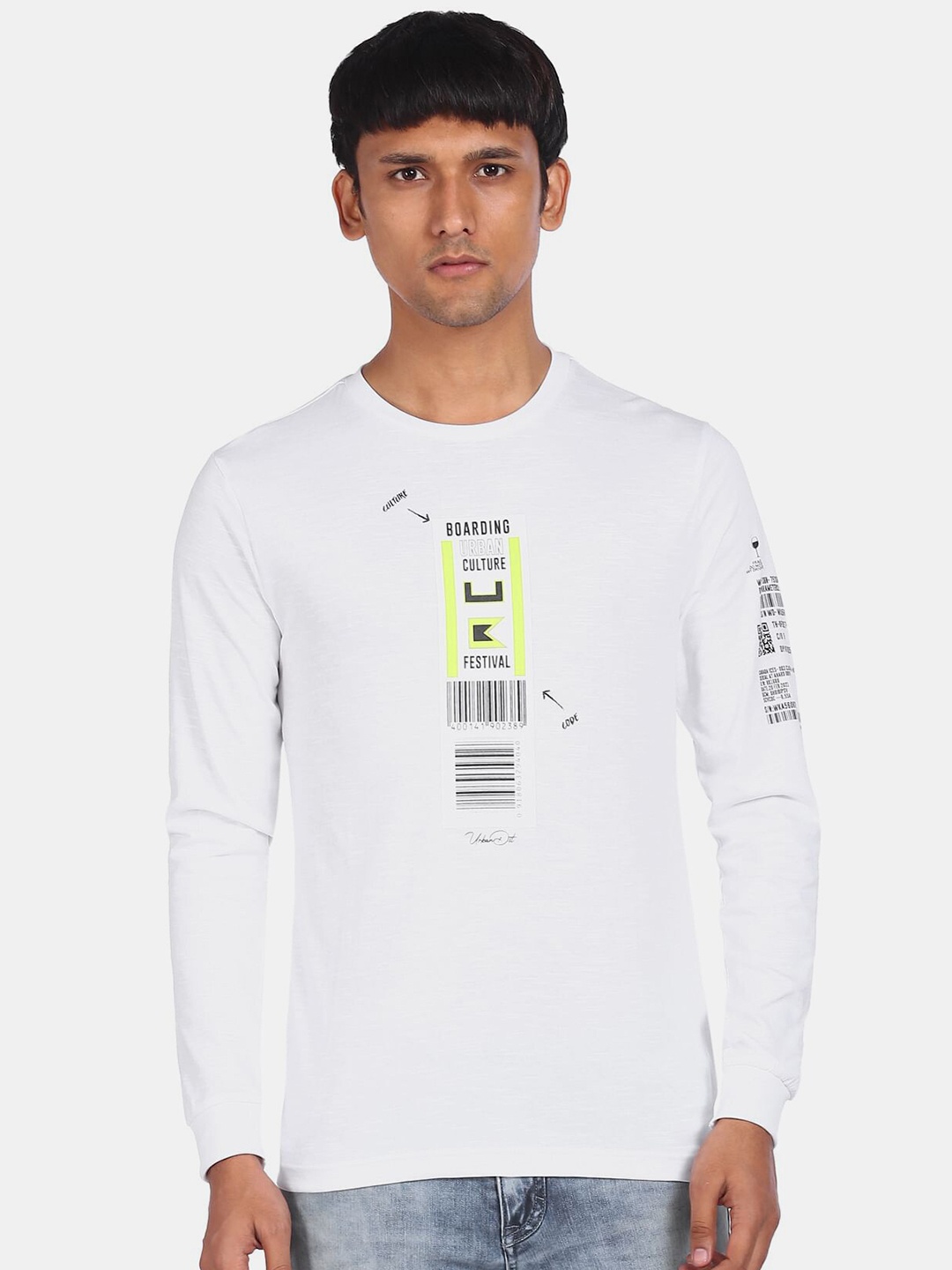 

Colt Men White Printed Pure Cotton T-shirt