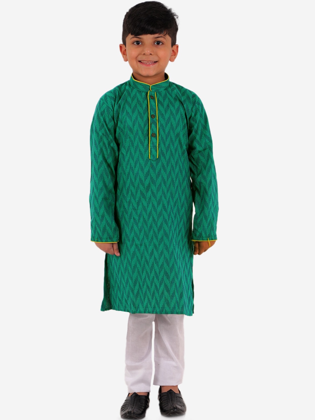 

KID1 Boys Green & White Chevron Woven Pure Cotton Kurta with Pyjamas