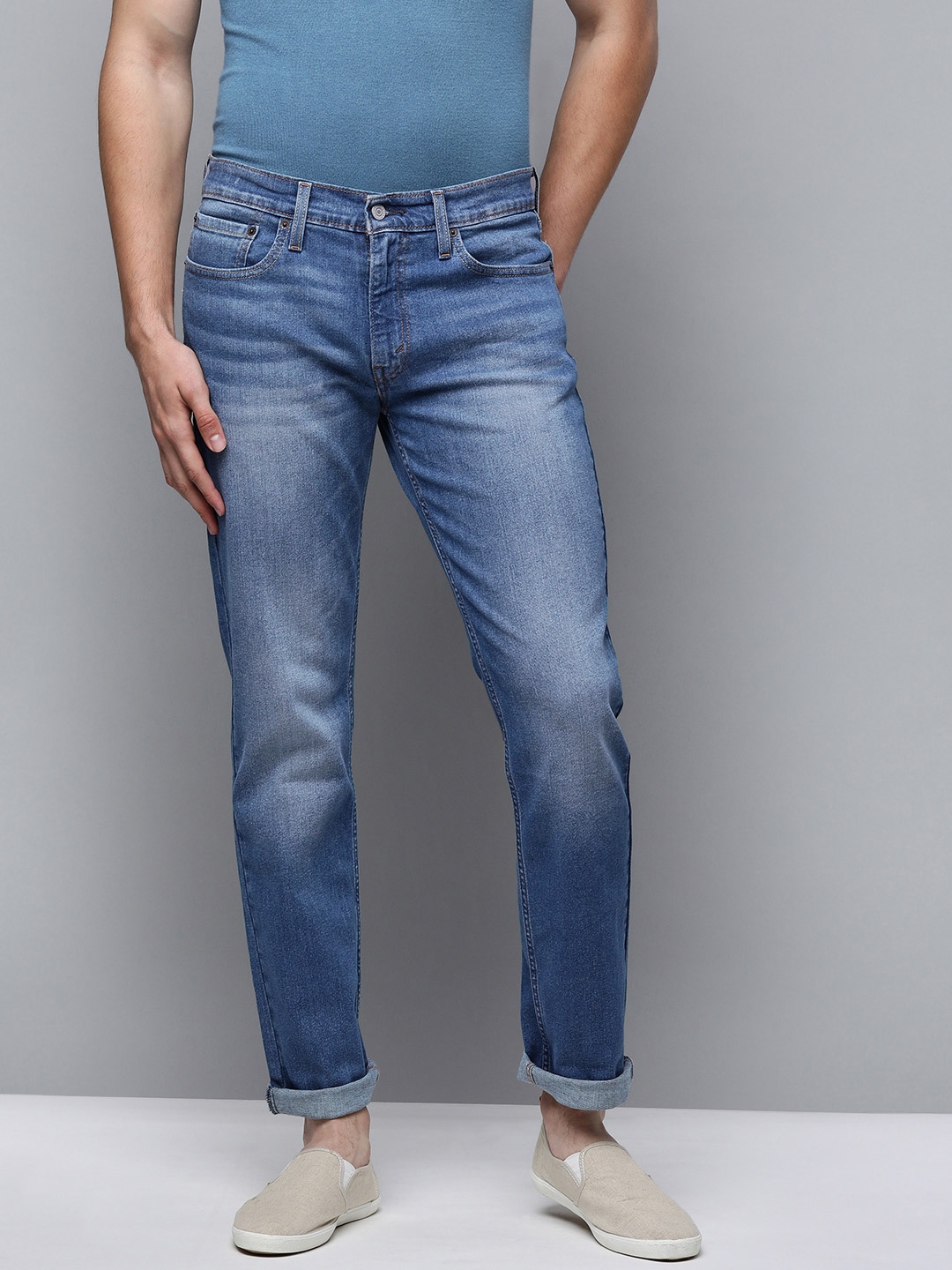 

Levis Men Blue 511 Slim Fit Light Fade Mid Rise Stretchable Jeans