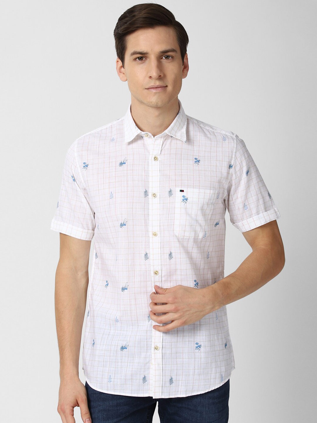 

Peter England Casuals Men White Slim Fit Floral Printed Casual Shirt
