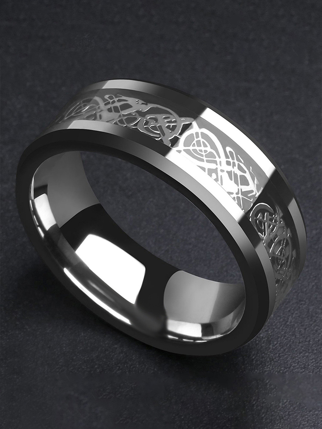 

Yellow Chimes Black & Silver-Toned Dragon Celtic Inlay Stainless Steel Band Finger Ring