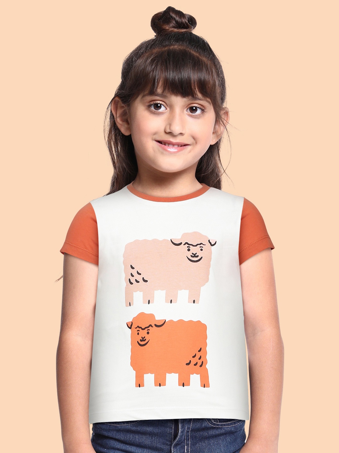 

abof Girls White & Orange Printed Pure Cotton T-shirt