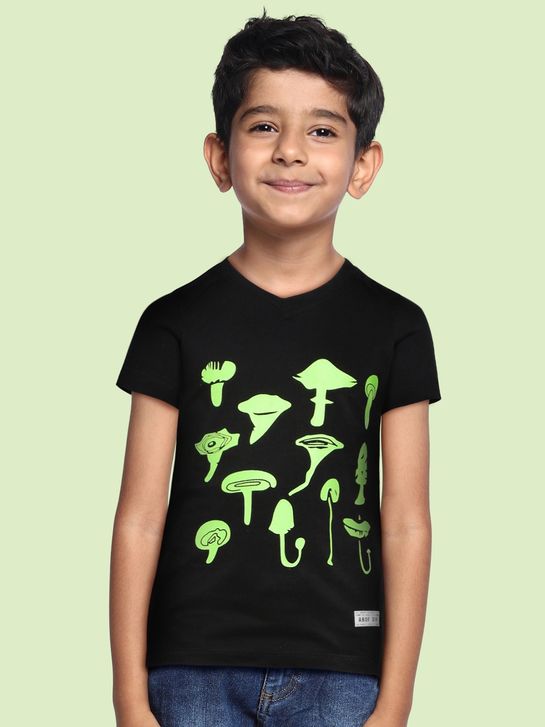 

abof Boys Black Printed Pure Cotton T-shirt