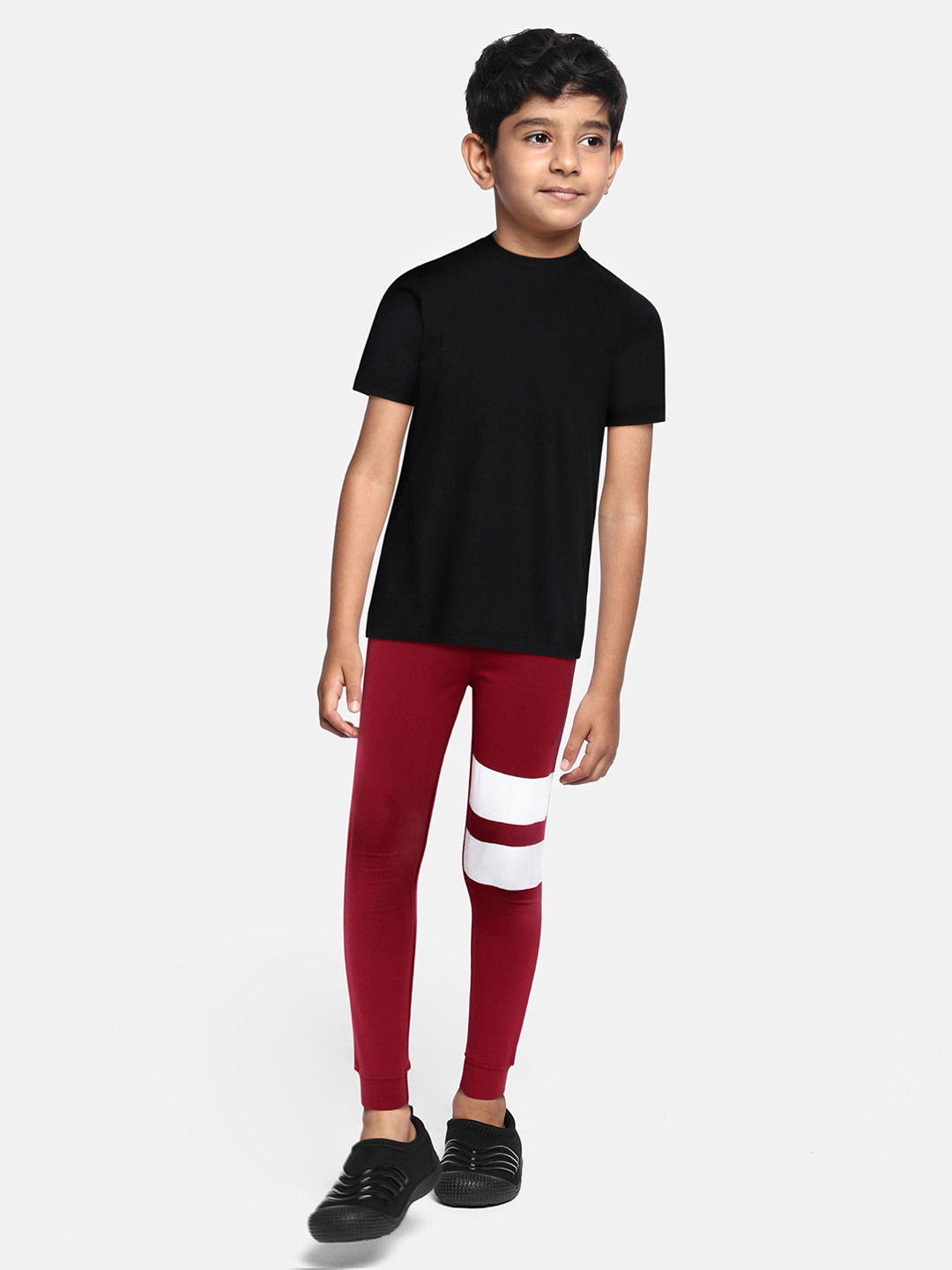 

abof Boys Red Solid Pure Cotton Joggers