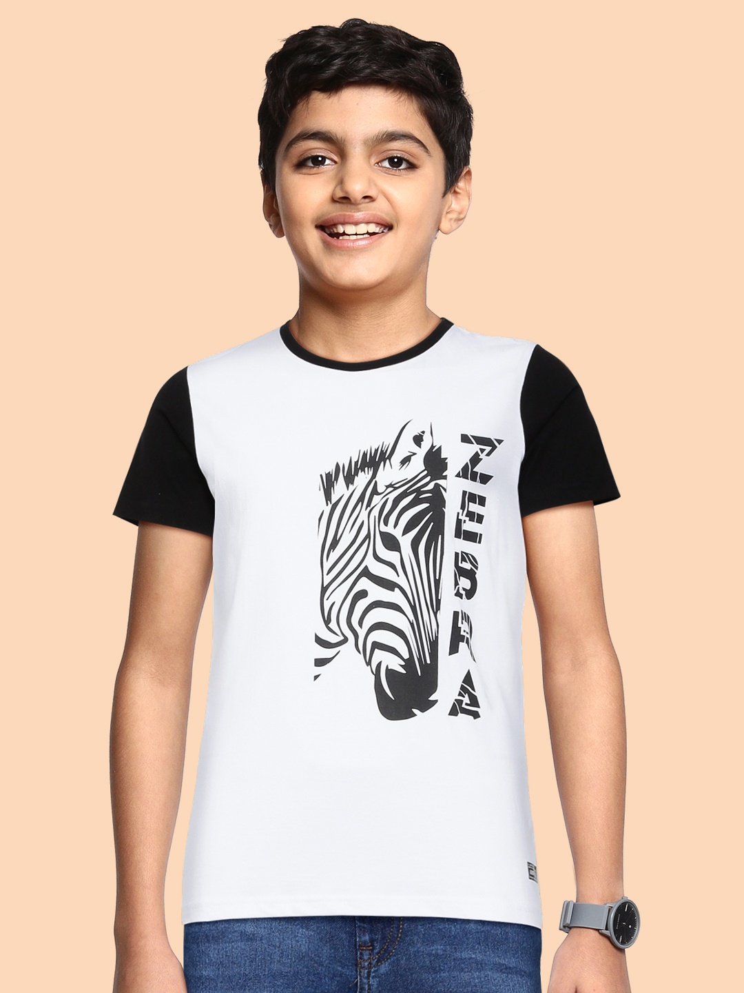 

abof Boys White & Black Printed T-shirt
