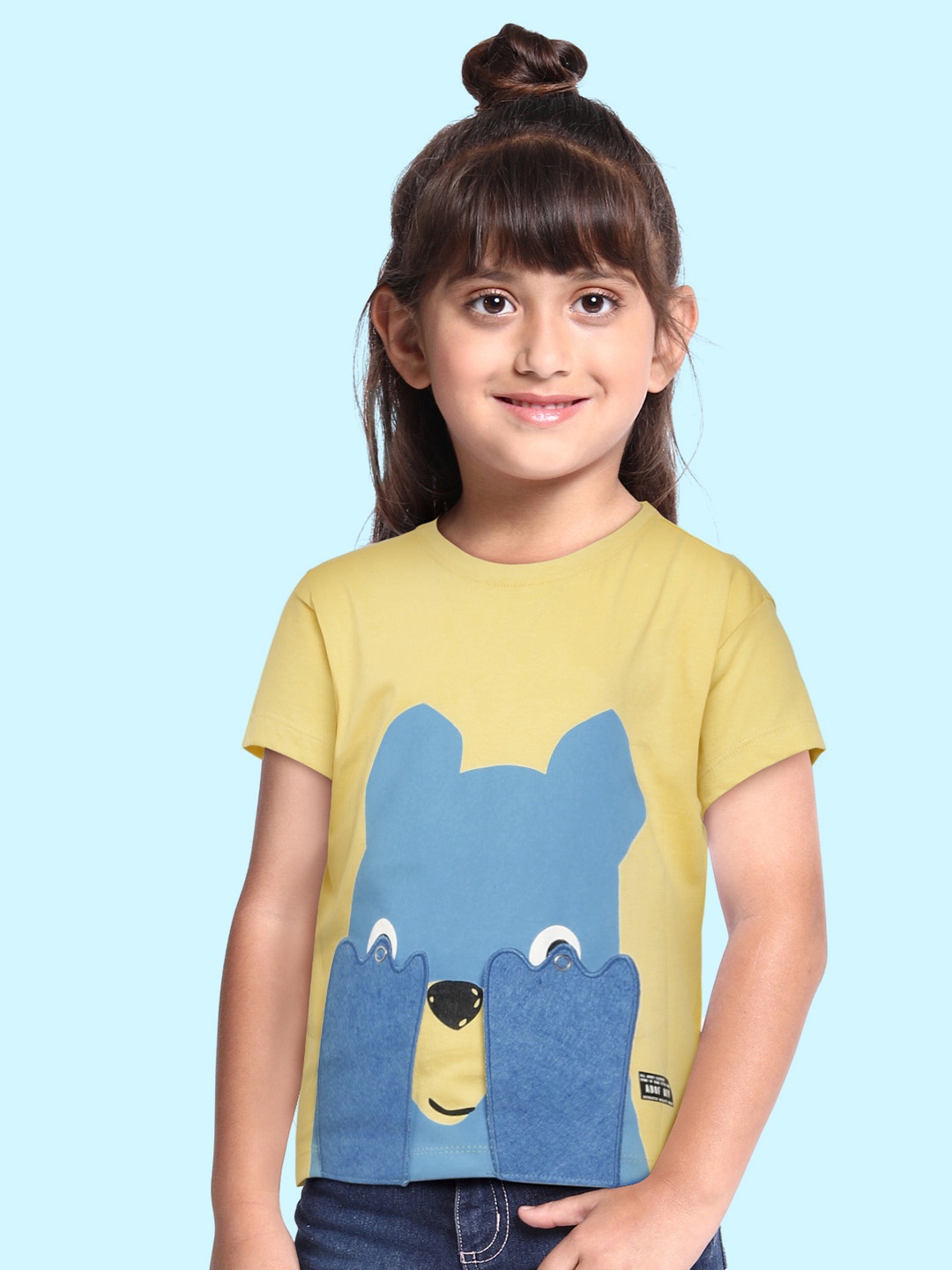 

abof Girls Yellow Typography Printed Interactive Pure Cotton Applique T-shirt